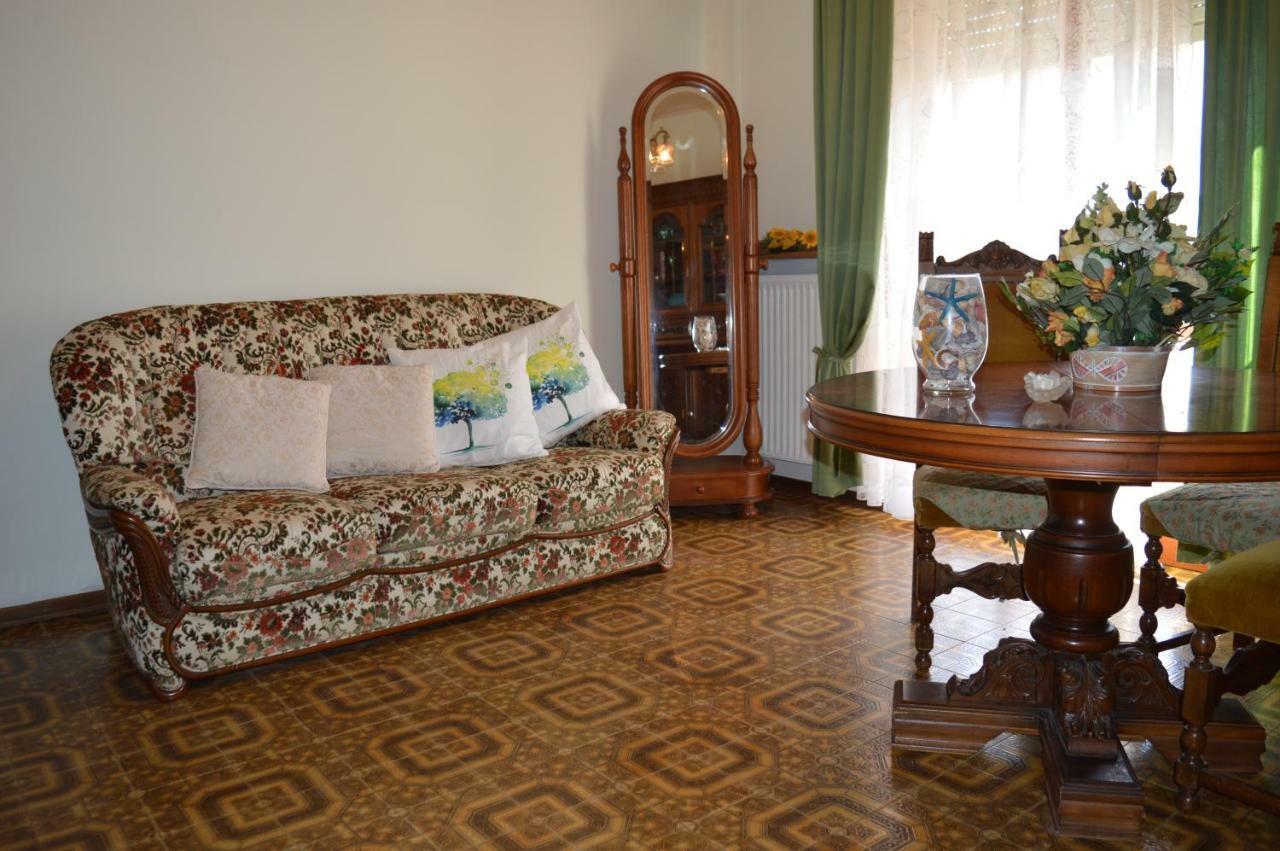Casa Iliana Διαμέρισμα Βιαρέτζιο Εξωτερικό φωτογραφία